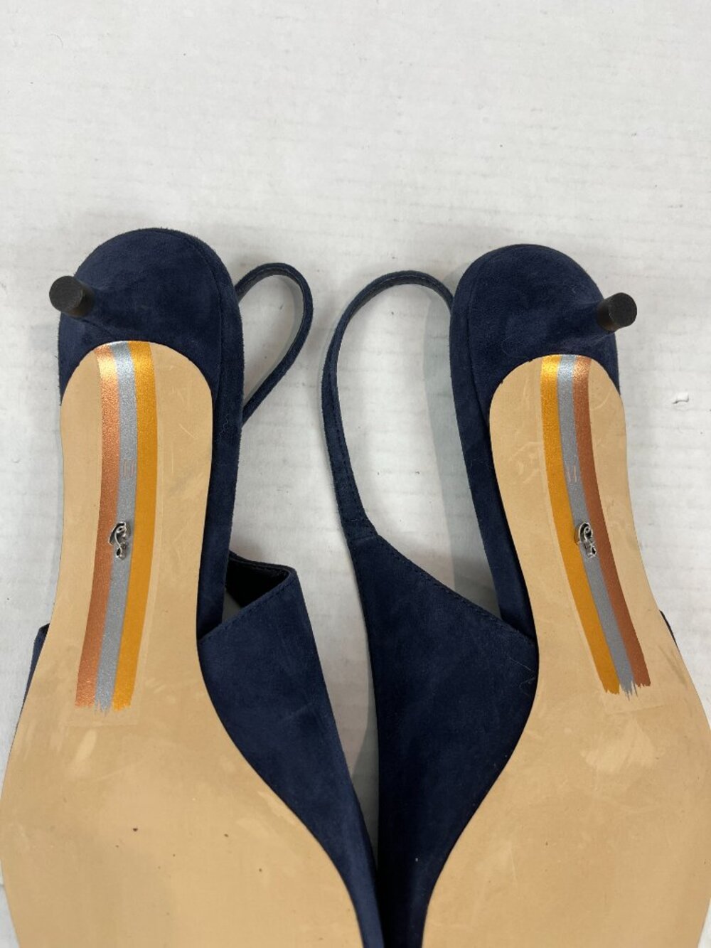 Women's Blue suede Sam Edelman sling back kitten heels, Size US 11 - Picture 2 of 5